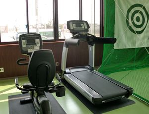 医療法人社団　ながさわ整形外科リハビリ室